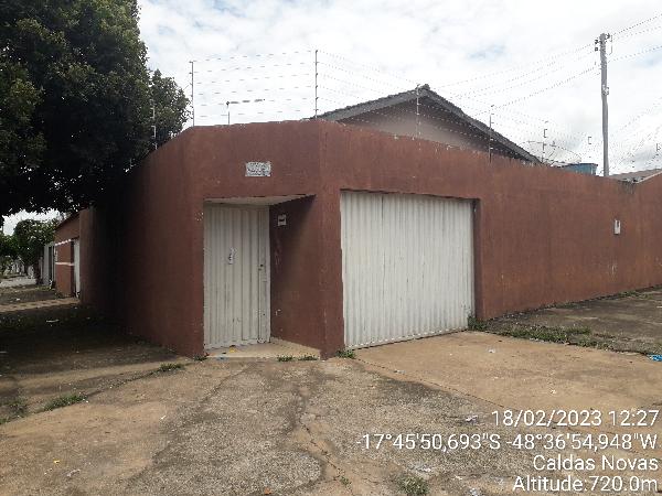 Casa Caixa em CALDAS NOVAS / GO - 1183900082636
