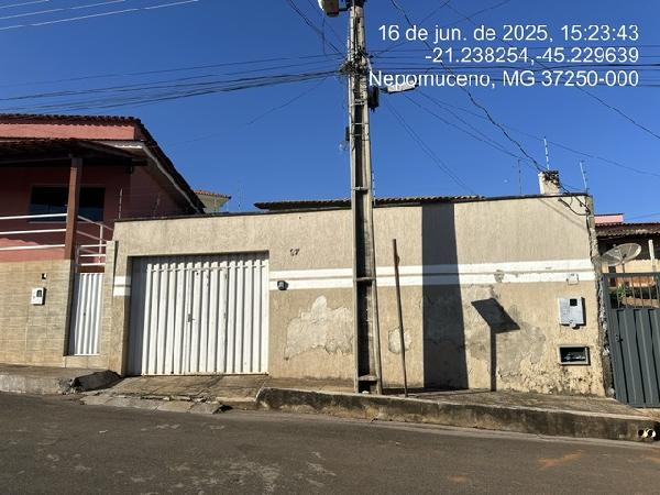 Casa Caixa em NEPOMUCENO / MG - 1444404717546