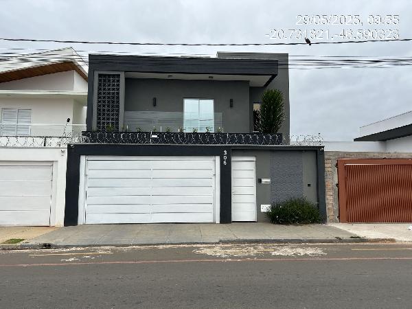 Casa da Caixa em PASSOS / MG - 1444417806194