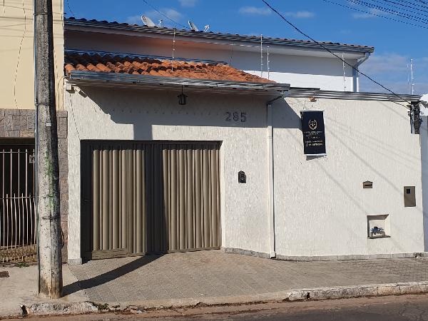 Casa da Caixa em ALFENAS / MG - 1444420868740