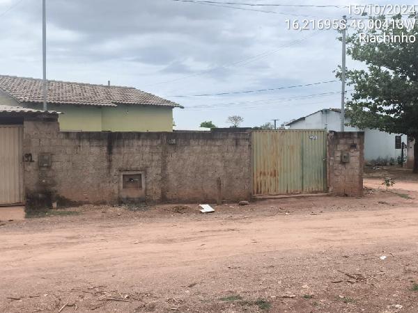Casa Caixa em RIACHINHO / MG - 8444404871101