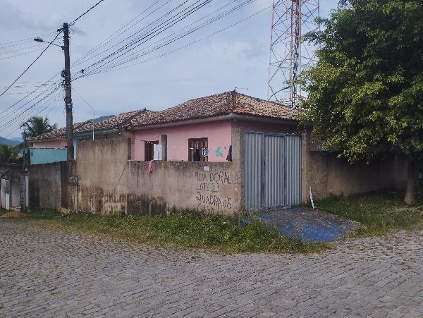 Casa da Caixa em CACHOEIRAS DE MACACU / RJ - 8444406389633