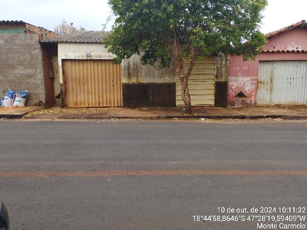 Imóvel da Caixa em MONTE CARMELO / MG - 8444408605961