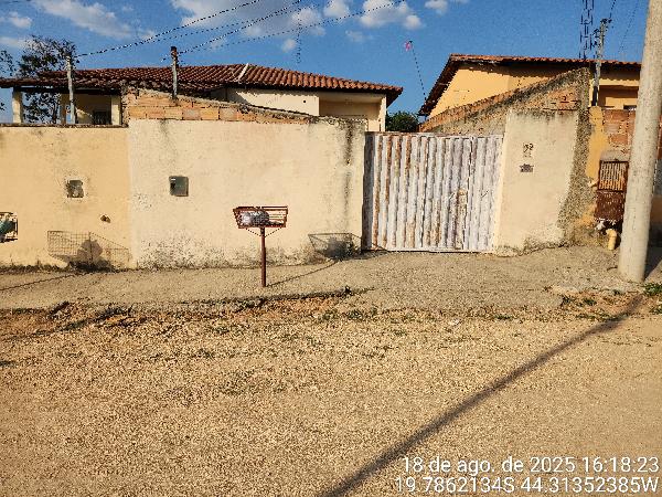 Casa da Caixa em ESMERALDAS / MG - 8444411182626