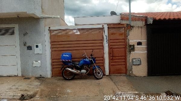 Casa da Caixa em PASSOS / MG - 8444412336252