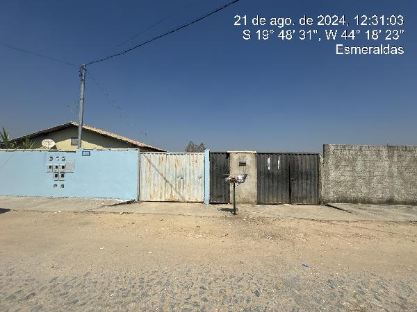 Casa Caixa em ESMERALDAS / MG - 8444413037739