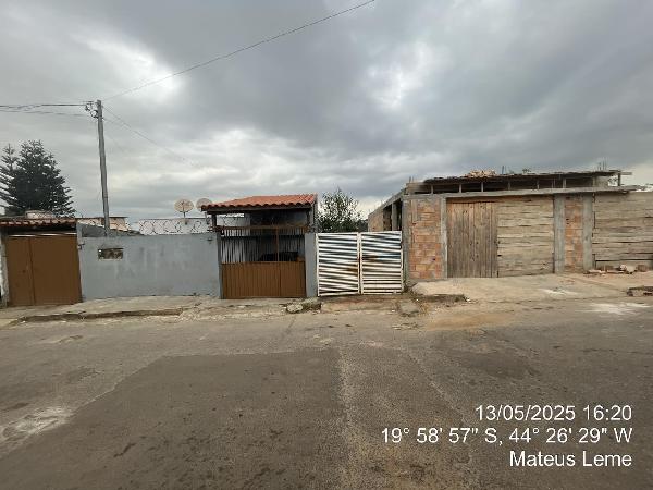 Casa Caixa em MATEUS LEME / MG - 8444413680305