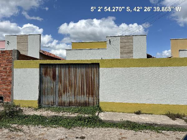 Casa da Caixa em ALTOS / PI - 8444425660177