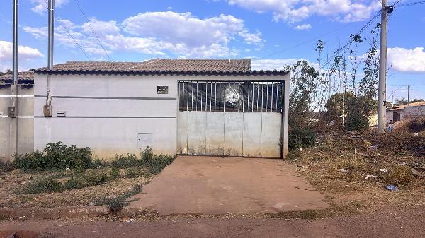 Casa da Caixa em SANTO ANTONIO DO DESCOBERTO / GO - 8444425729983