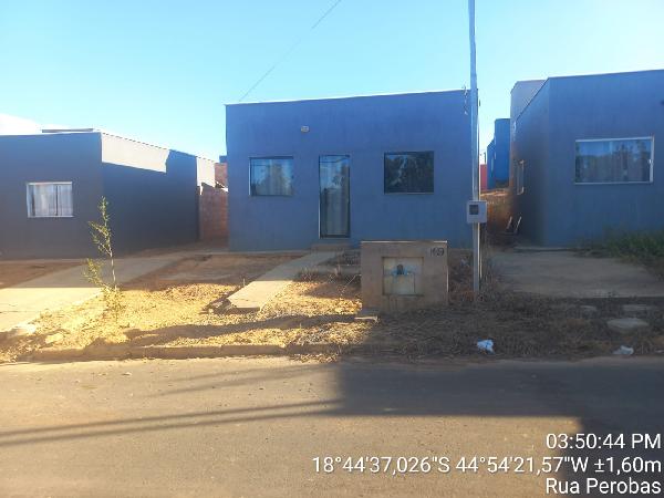 Casa Caixa em FELIXLANDIA / MG - 8444427984727