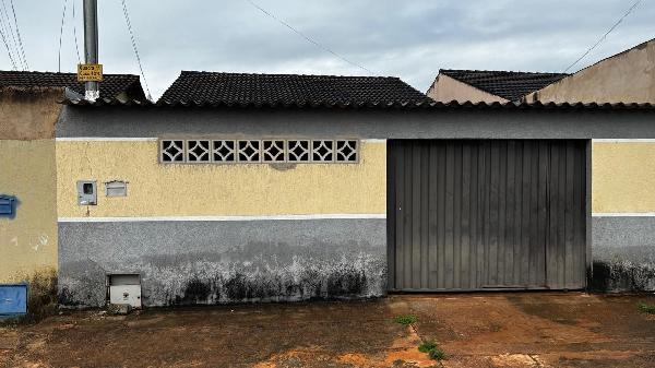Casa da Caixa em SANTO ANTONIO DO DESCOBERTO / GO - 8444428467963