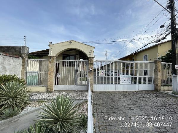 Casa Caixa em FORTALEZA / CE - 8555506192930