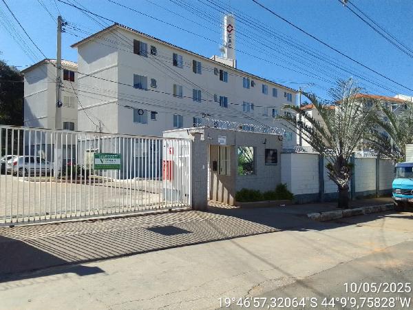 Apartamento Caixa em ESMERALDAS / MG - 8787705985648