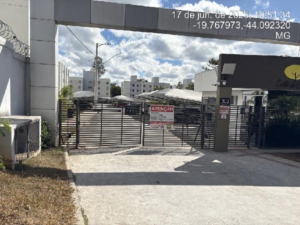 Apartamento Caixa em RIBEIRAO DAS NEVES / MG - 8787710814252