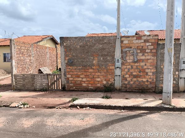 Casa da Caixa em CERQUEIRA CESAR / SP - 8444424969786