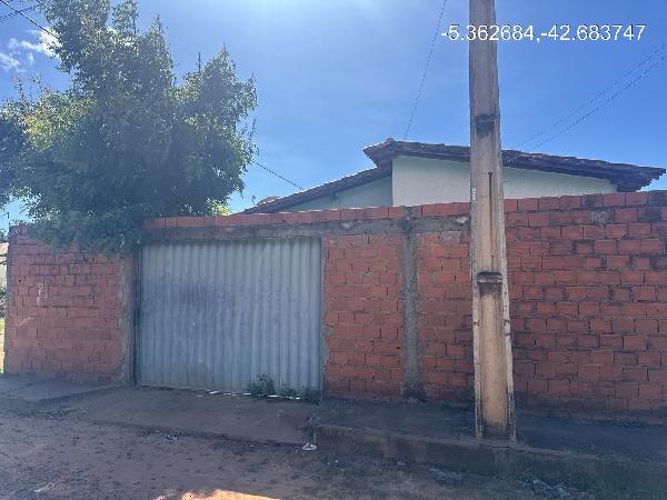 Casa da Caixa em DEMERVAL LOBAO / PI - 8444410563022