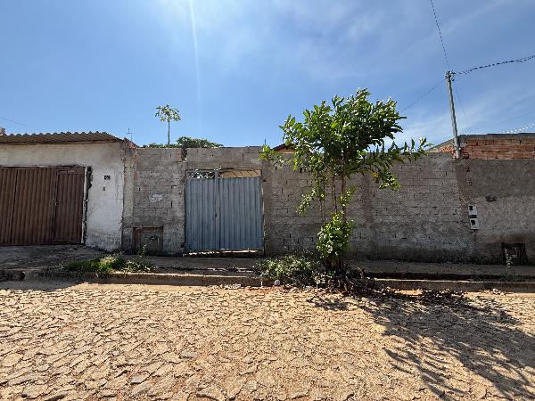 Casa da Caixa em DIVINOPOLIS / MG - 8787703882973