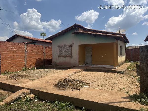 Casa da Caixa em DEMERVAL LOBAO / PI - 8444413123678