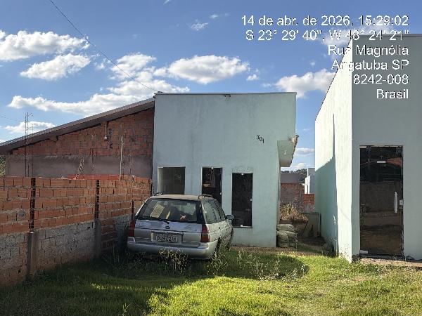 Casa da Caixa em ANGATUBA / SP - 8444427218536
