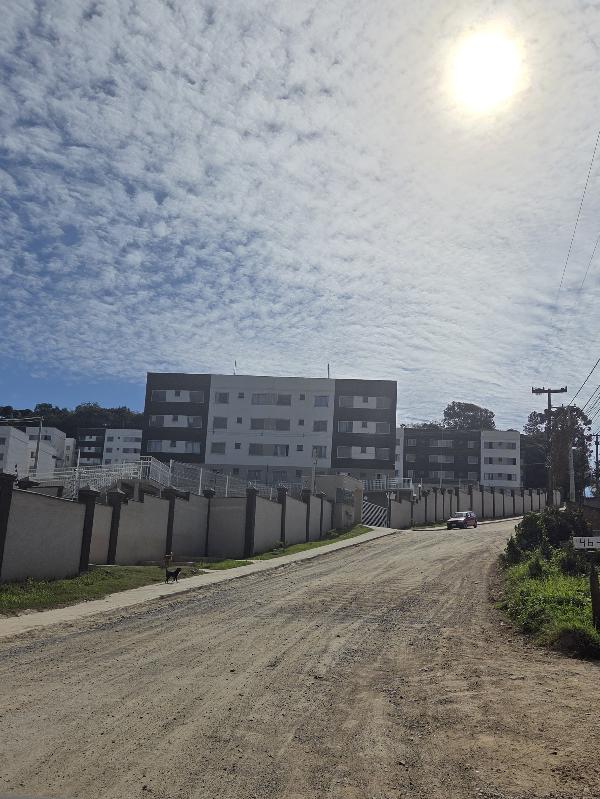 Apartamento da Caixa em CAMPO LARGO / PR - 8787714336363