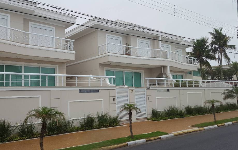 Casa do Santander em GUARUJÁ / SP - 02.24025
