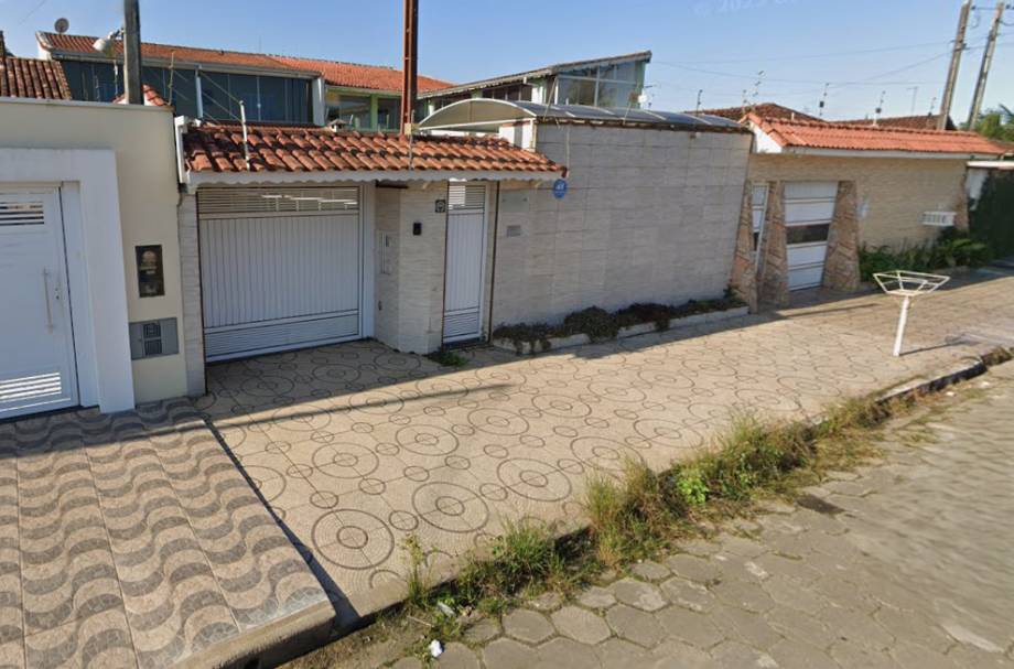 Casa do Santander em MONGAGUÁ / SP - 02.25437