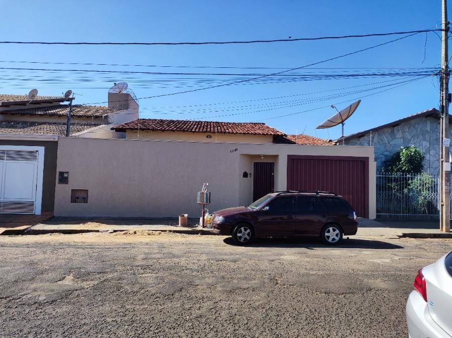 Casa do Santander em FRUTAL / MG - 02.25444