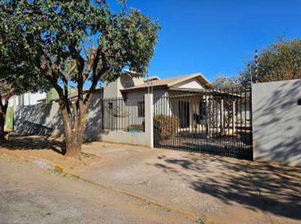 Casa do Santander em LUCAS DO RIO VERDE / MT - 02.25536