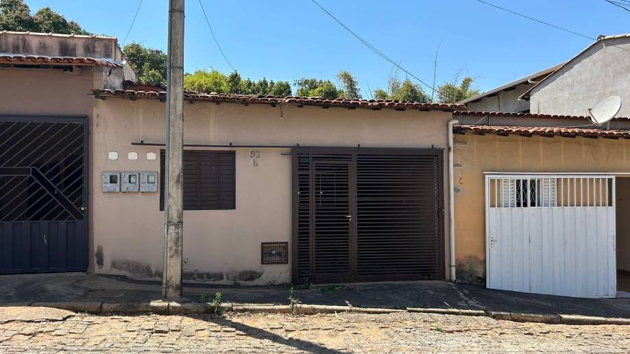 Casa do Santander em PASSA TEMPO / MG - 02.23039