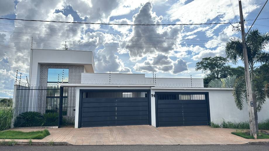 Casa do Santander em MARINGÁ / PR - 02.24973