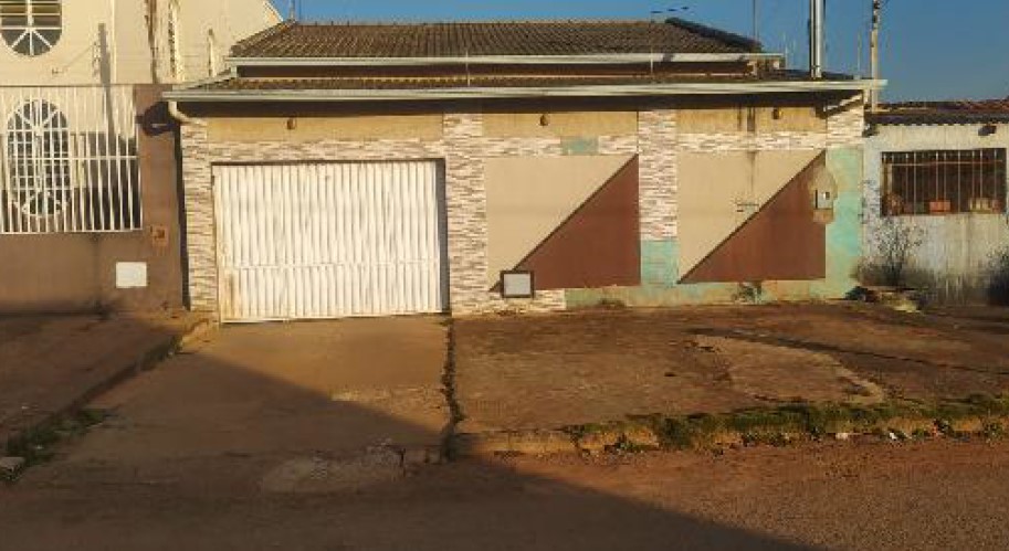 Casa da Caixa em PLANALTINA / GO - 10007618