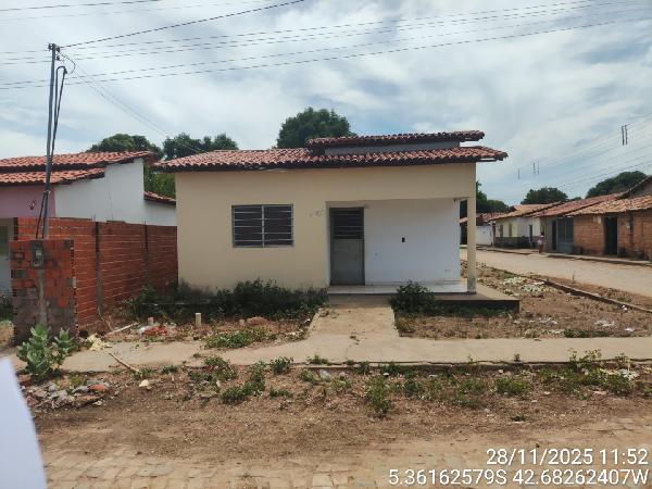 Casa da Caixa em DEMERVAL LOBAO / PI - 8444414150920