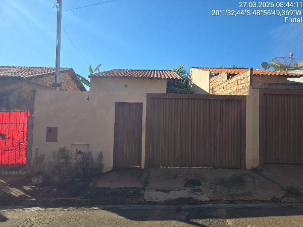 Casa da Caixa em FRUTAL / MG - 8444421360160