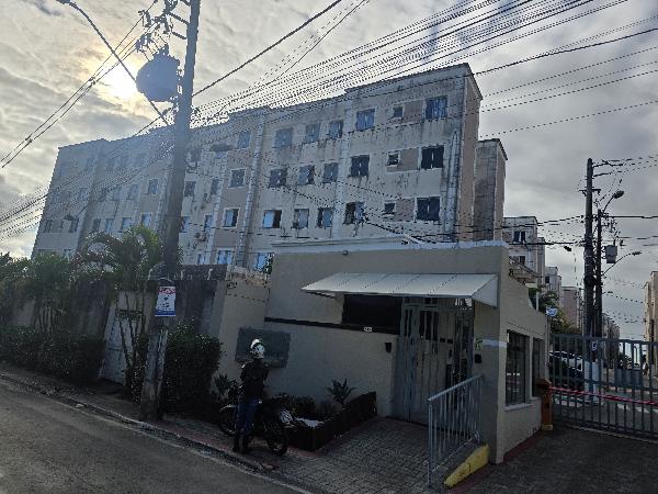 Apartamento da Caixa em LAURO DE FREITAS / BA - 8555534191358