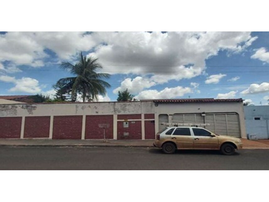 Casa Bradesco em Quirinópolis / GO - acb748ca