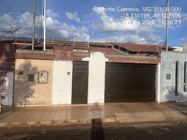 Casa da Caixa em MONTE CARMELO / MG - 8444404432930