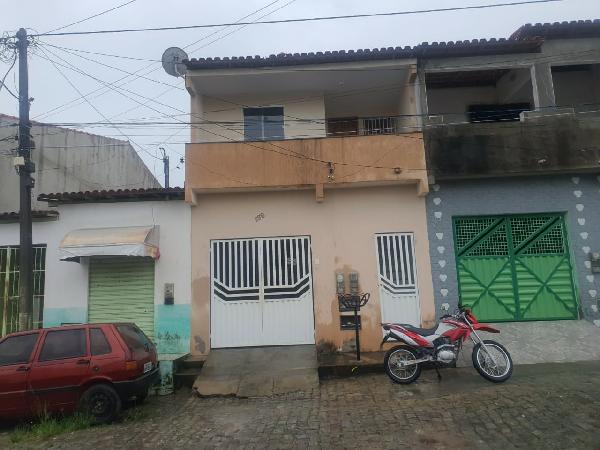Casa da Caixa em ITAPETINGA / BA - 8444415438749