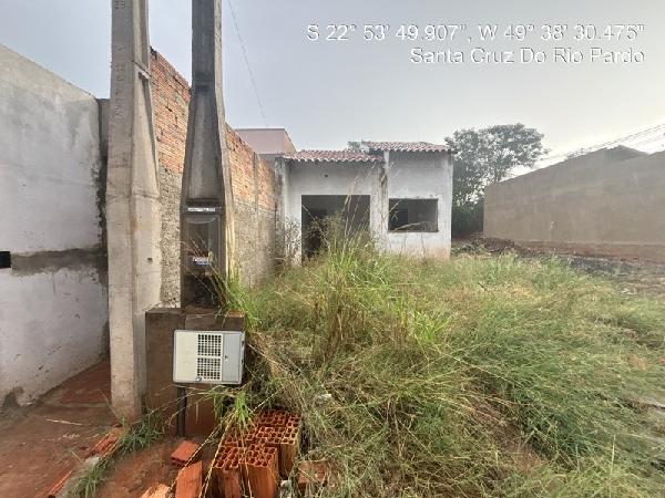 Casa da Caixa em SANTA CRUZ DO RIO PARDO / SP - 8444425226396