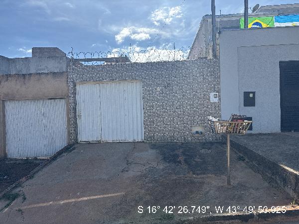 Casa da Caixa em MONTES CLAROS / MG - 8444414345682