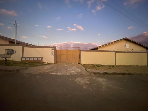 Casa da Caixa em AGUAS LINDAS DE GOIAS / GO - 8444423325109