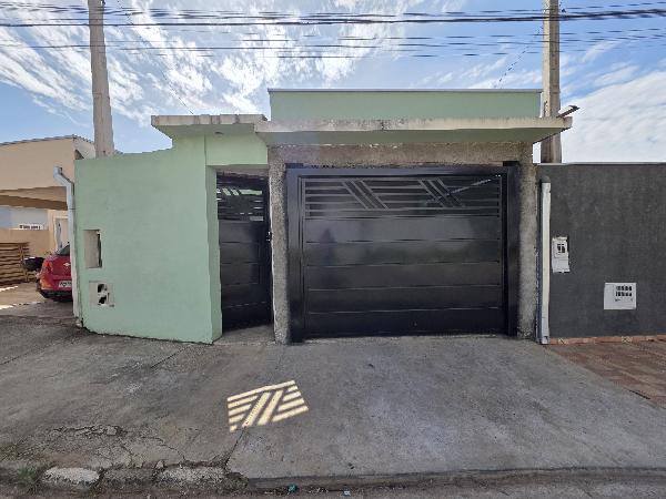 Casa da Caixa em ANGATUBA / SP - 8444431982636
