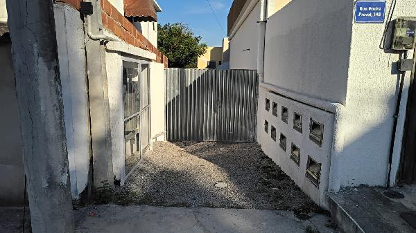 Casa da Caixa em SAO GONCALO / RJ - 8444439117489