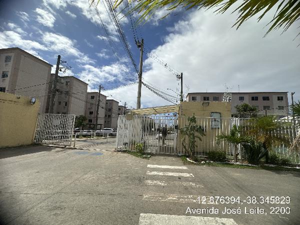 Apartamento da Caixa em LAURO DE FREITAS / BA - 8787703244837