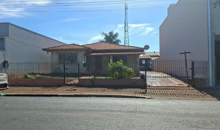 Casa Bradesco em Califórnia / PR - cb1d4b3e