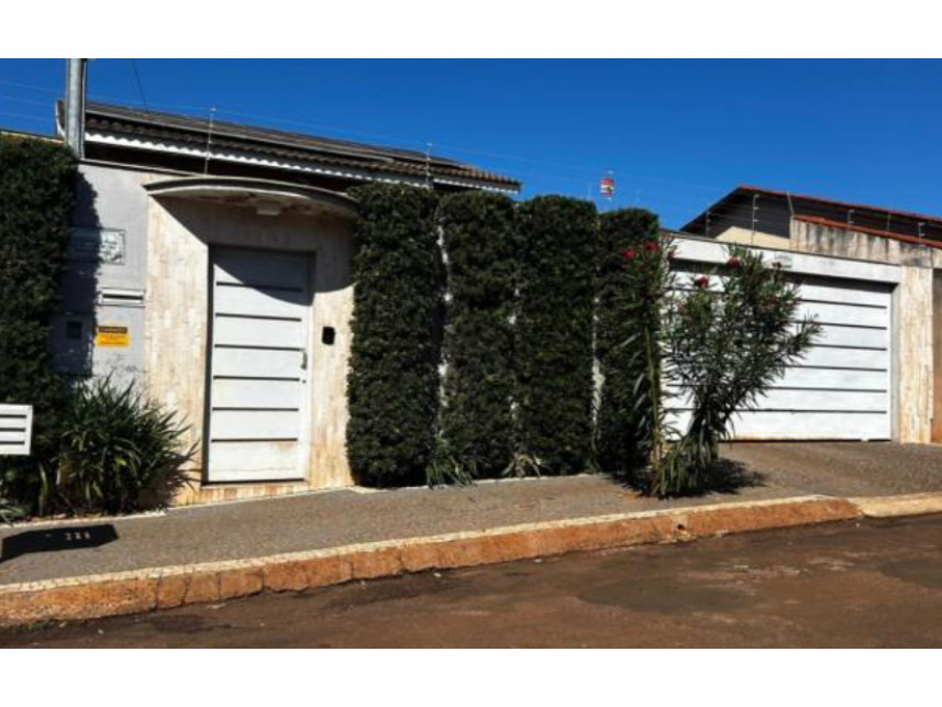 Casa Bradesco em Santa Helena De Goiás / GO - 70c96f3e