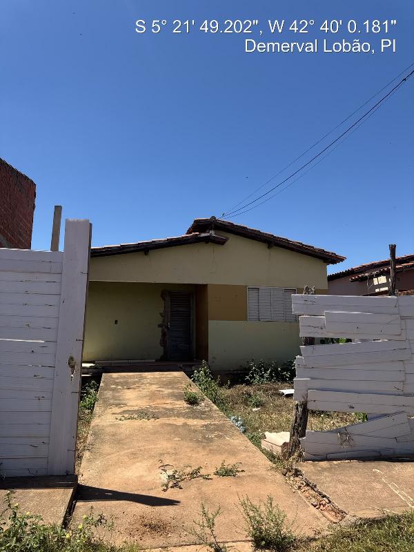 Casa da Caixa em DEMERVAL LOBAO / PI - 8444411907353